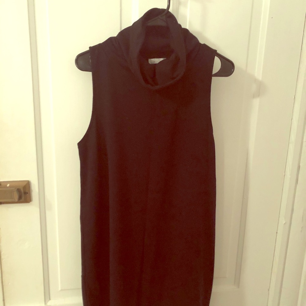 Large Leith Black Sleeveless Turtleneck Dress